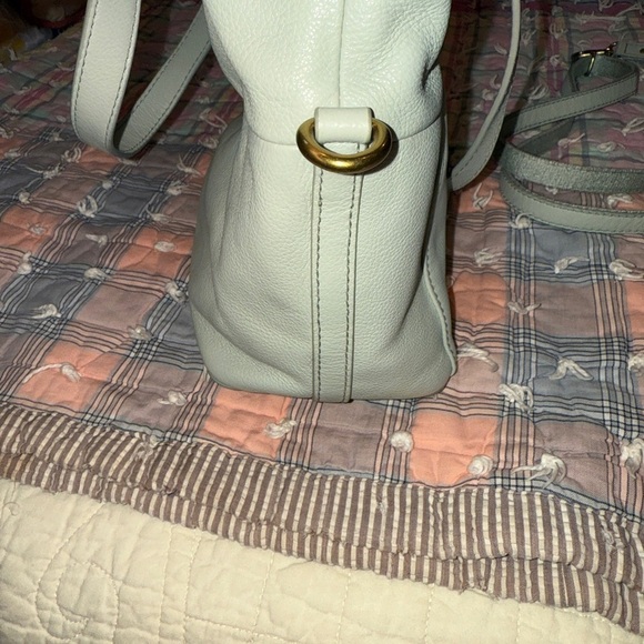 Fossil Women's Mint Green Leather Bag. (BT 1) - Picture 5 of 16